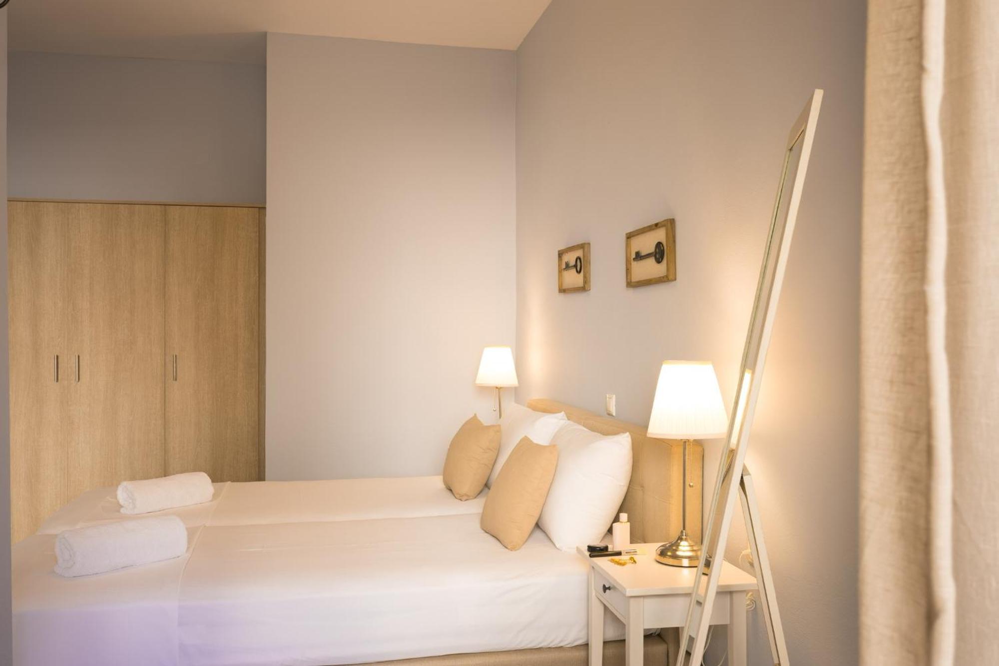 Villa Stella Suites ปลาเกียส ภายนอก รูปภาพ