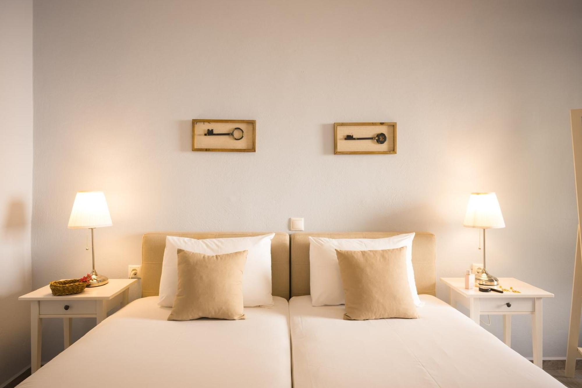 Villa Stella Suites ปลาเกียส ภายนอก รูปภาพ
