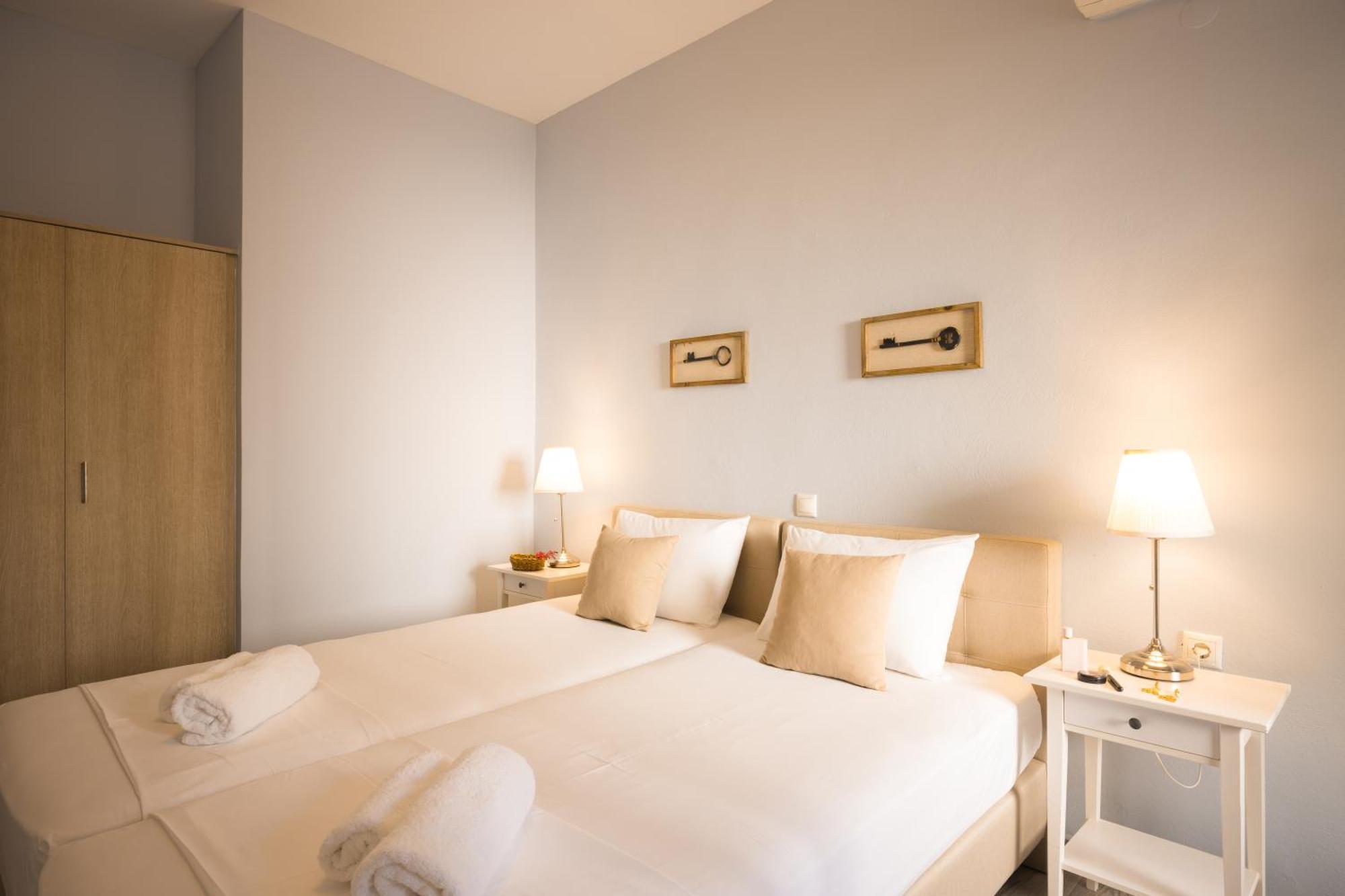 Villa Stella Suites ปลาเกียส ภายนอก รูปภาพ